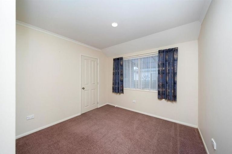 Photo of property in 140 Waihi Road, Hawera, 4610