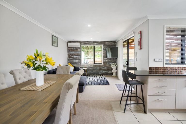 Photo of property in 19 The Enclave, Totara Heights, Auckland, 2105