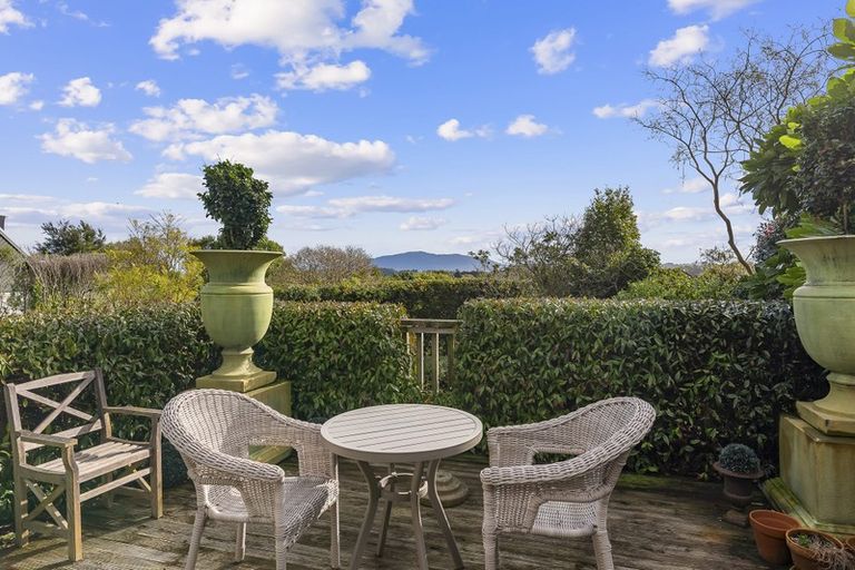 Photo of property in 22 Huia Street, Waikanae, 5036