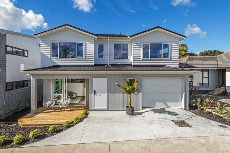 Photo of property in 10b Kotuku Street, Te Atatu Peninsula, Auckland, 0610