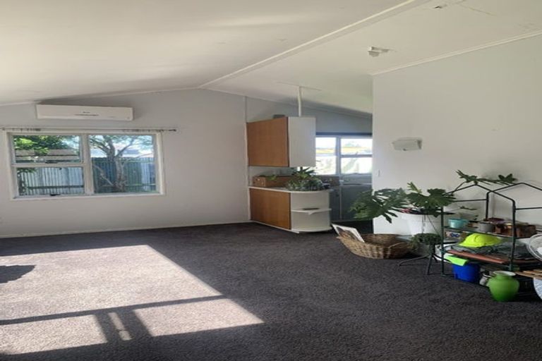 Photo of property in 17 Collins Street, Te Hapara, Gisborne, 4010
