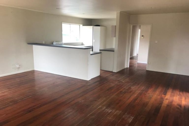 Photo of property in 5 Bernard Street, Papatoetoe, Auckland, 2025