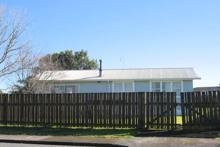 Photo of property in 3 Winiata Terrace, Papakura, 2110