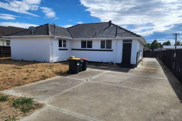 Photo of property in 130 Aldershot Street, Aranui, Christchurch, 8061