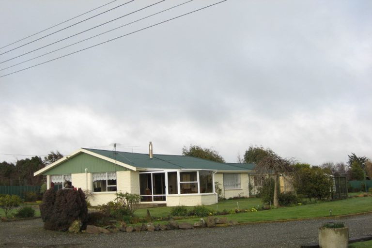 Photo of property in 8 William Street, Woodlands, Invercargill, 9871