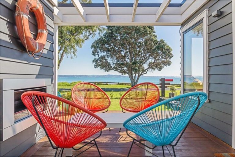 Photo of property in 105 The Esplanade, Manly, Whangaparaoa, 0930