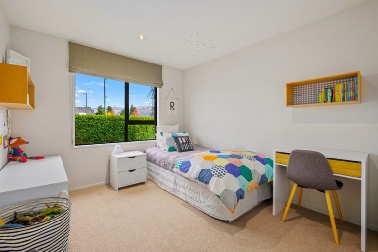 Photo of property in 54 Frye Crescent, Albert Town, Wanaka, 9305