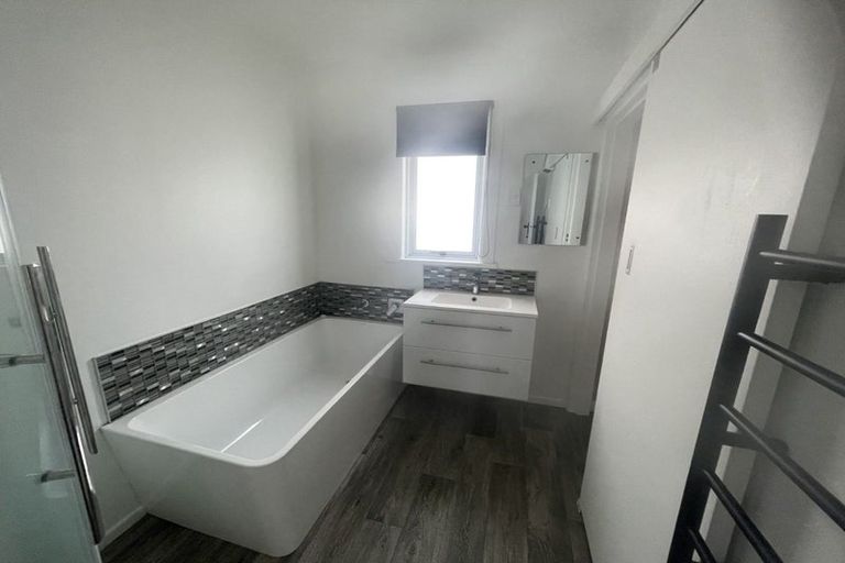 Photo of property in 12 Ngarongo Street, Te Kuiti, 3910