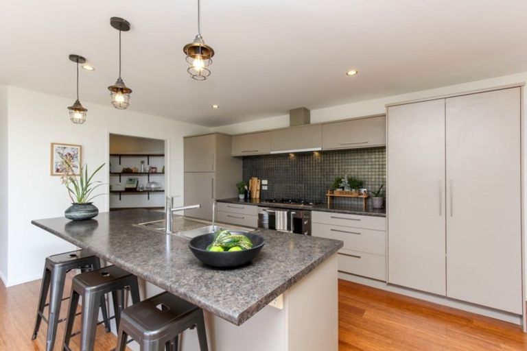 Photo of property in 790 Otaraoa Road, Tikorangi, Waitara, 4383