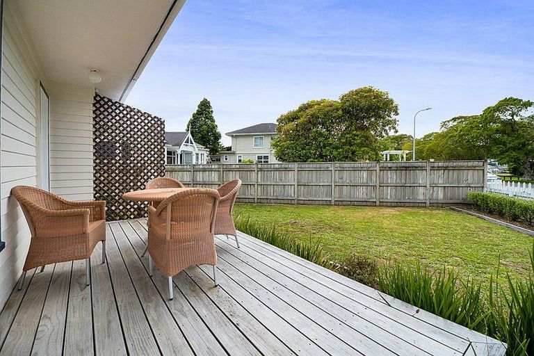 Photo of property in 44 Regan Street, Stratford, 4332