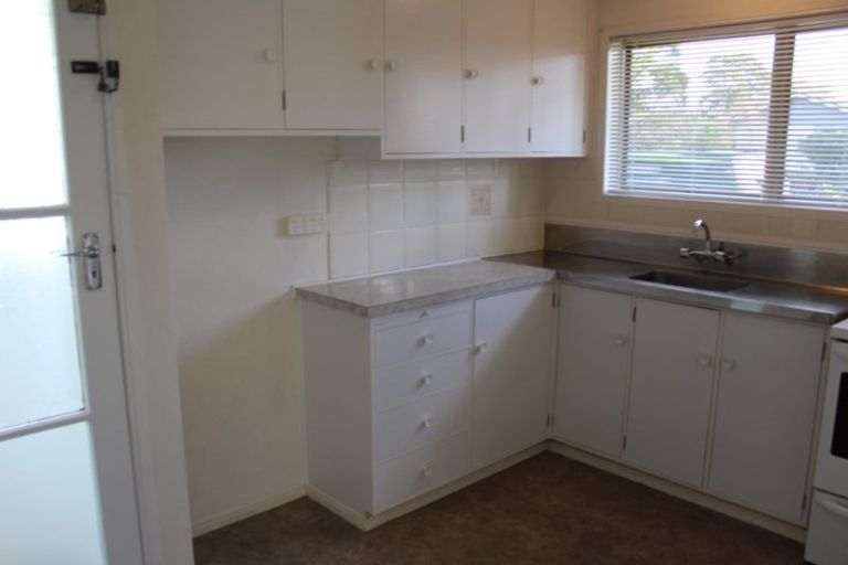 Photo of property in 1/358 Bucklands Beach Road, Bucklands Beach, Auckland, 2012