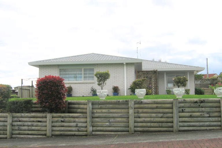 Photo of property in 12 Bell Common Close, Bethlehem, Tauranga, 3110