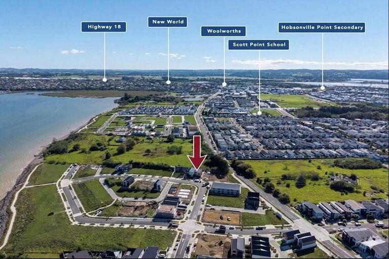 Photo of property in 43 Picnic Point Road, Hobsonville, 0616