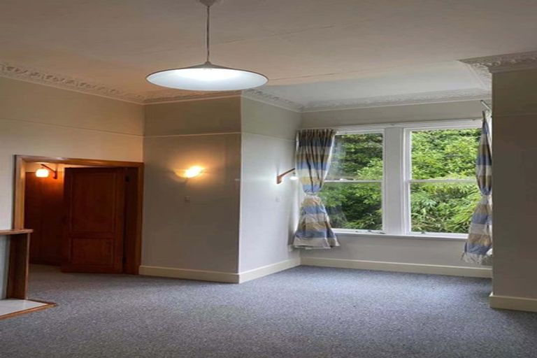 Photo of property in 23 Plunket Street, Kelburn, Wellington, 6012