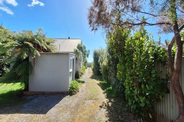 Photo of property in 9 Main Rd Ngakawau, Ngakawau, 7824