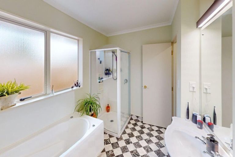 Photo of property in 138b Ferguson Street, West End, Palmerston North, 4412