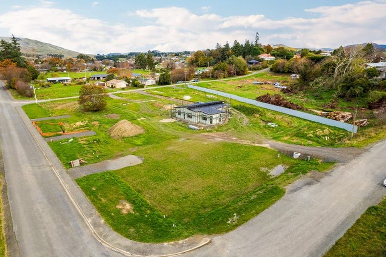 Photo of property in 52 Mull Street, Palmerston, 9430