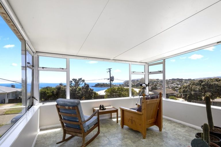 Photo of property in 32 Matatiro Street, Titahi Bay, Porirua, 5022