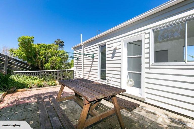 Photo of property in 2/38 Kandy Crescent, Ngaio, Wellington, 6035