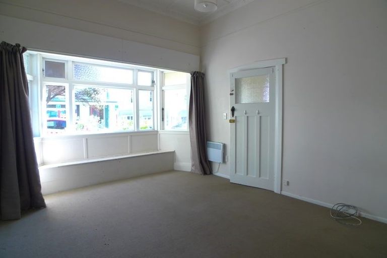 Photo of property in 95 Roxburgh Street, Mount Victoria, Wellington, 6011