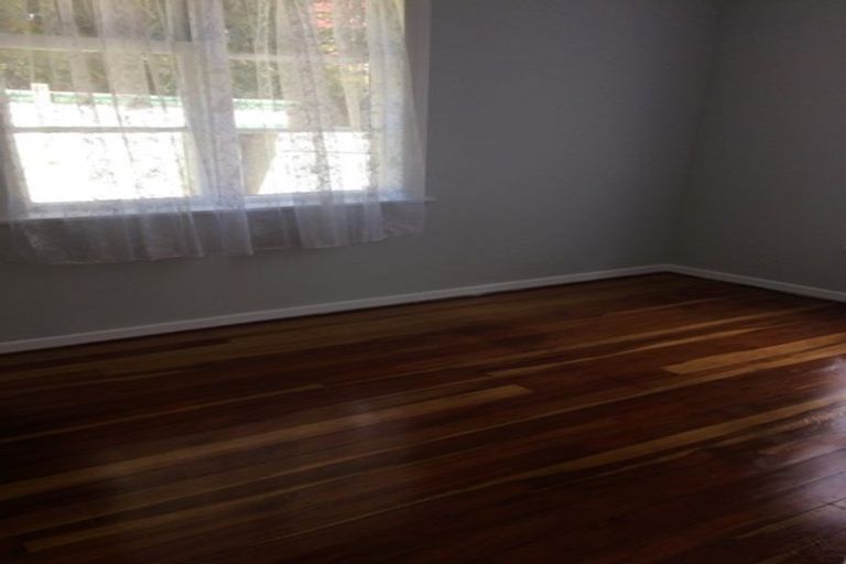 Photo of property in 27 Lorna Street, Lynmouth, New Plymouth, 4310