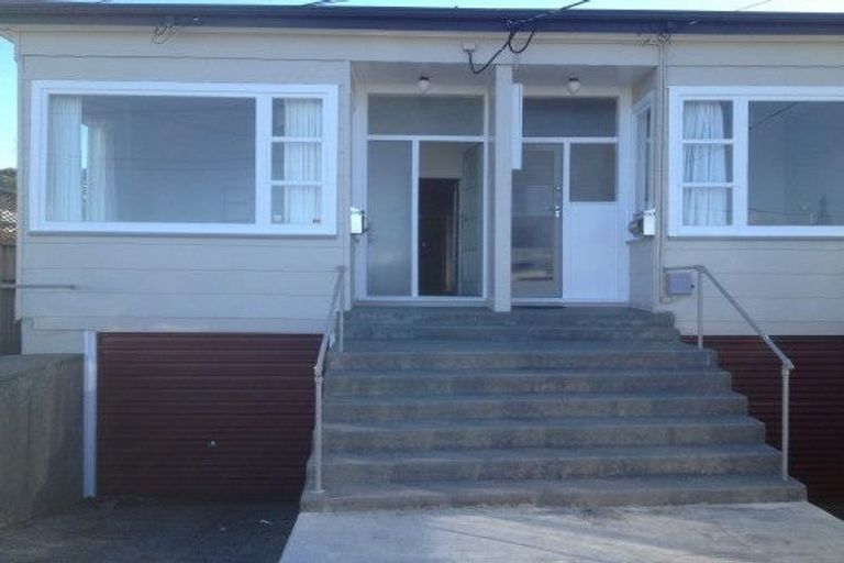 Photo of property in 134 Mitchell Street, Brooklyn, Wellington, 6021