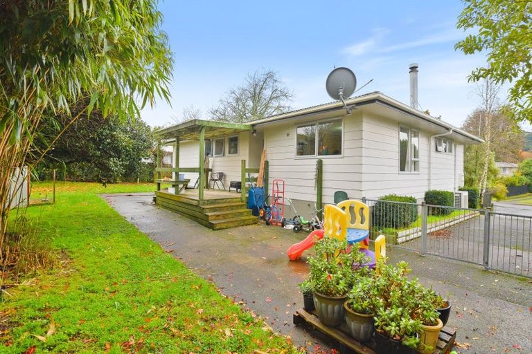 Photo of property in 11 Turquoise Place, Pukehangi, Rotorua, 3015
