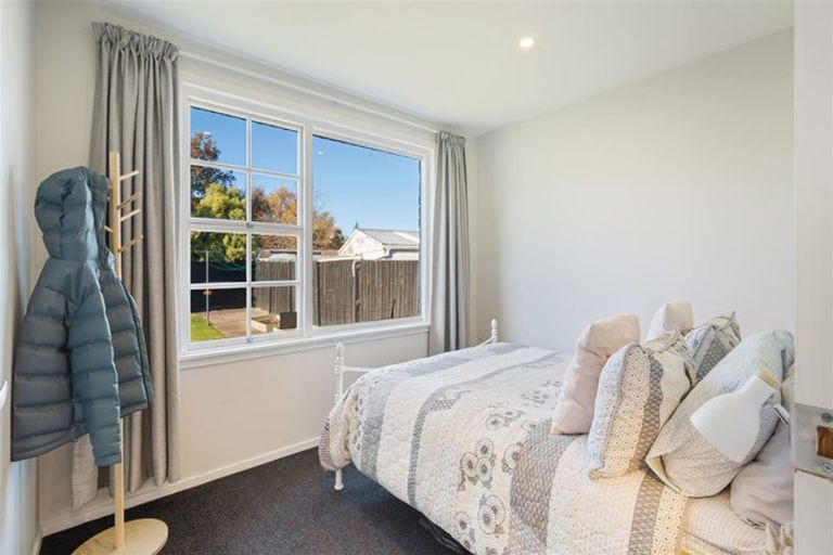 Photo of property in 4 Bidwell Place, Hillmorton, Christchurch, 8025