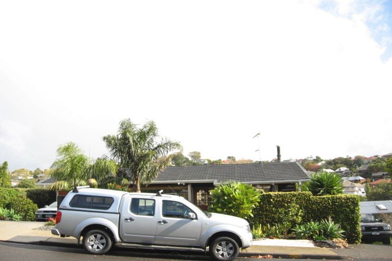 Photo of property in 58 Cheriton Road, Mellons Bay, Auckland, 2014