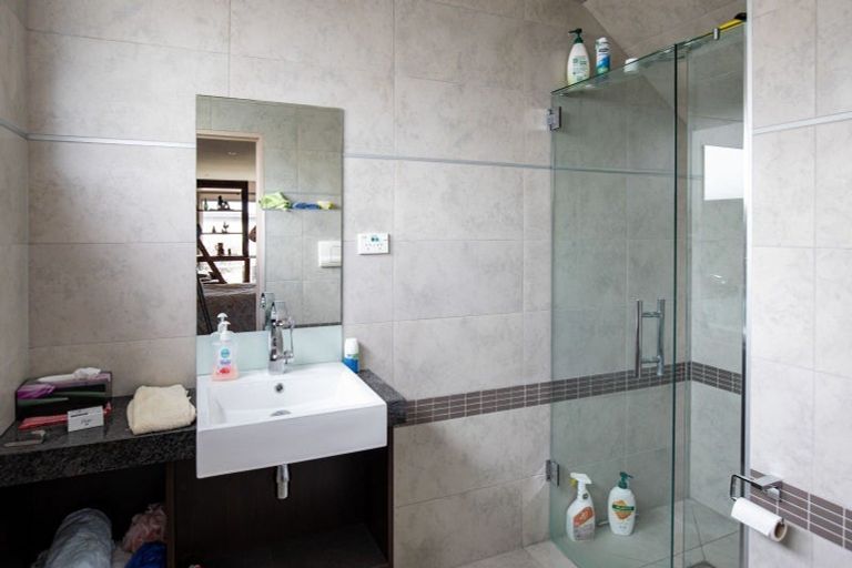 Photo of property in 12a Kenmare Street, Alexandra, 9320