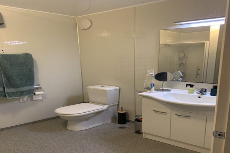 Photo of property in 153 Ohiro Road, Brooklyn, Wellington, 6021