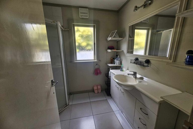 Photo of property in 40 Connolly Street, Boulcott, Lower Hutt, 5010