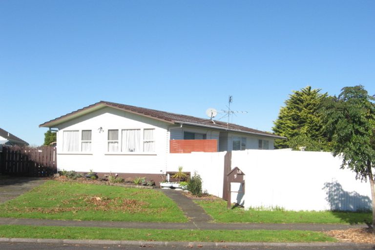 Photo of property in 5 Ronald Place, Manurewa, Auckland, 2102