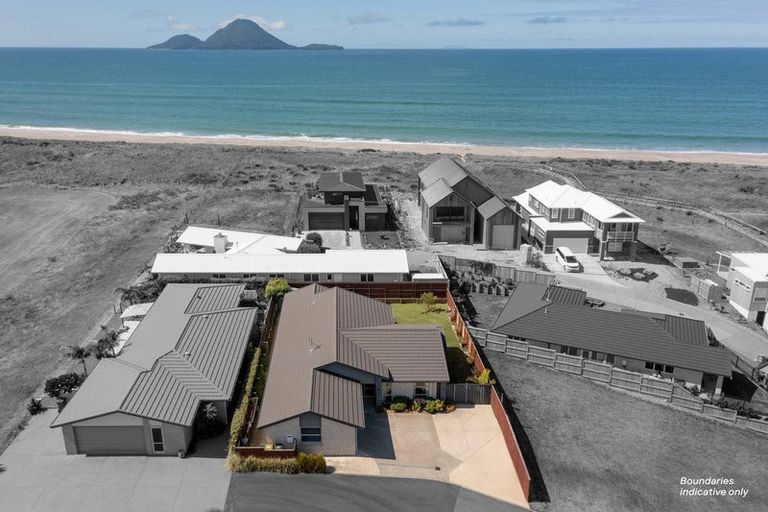Photo of property in 53 Omega Place, Coastlands, Whakatane, 3120
