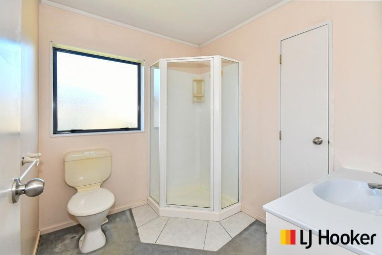 Photo of property in 45 Clevedon Road, Papakura, 2110