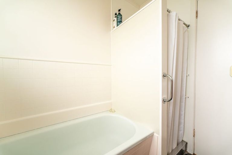 Photo of property in 16 Fleet Street, Oamaru North, Oamaru, 9400