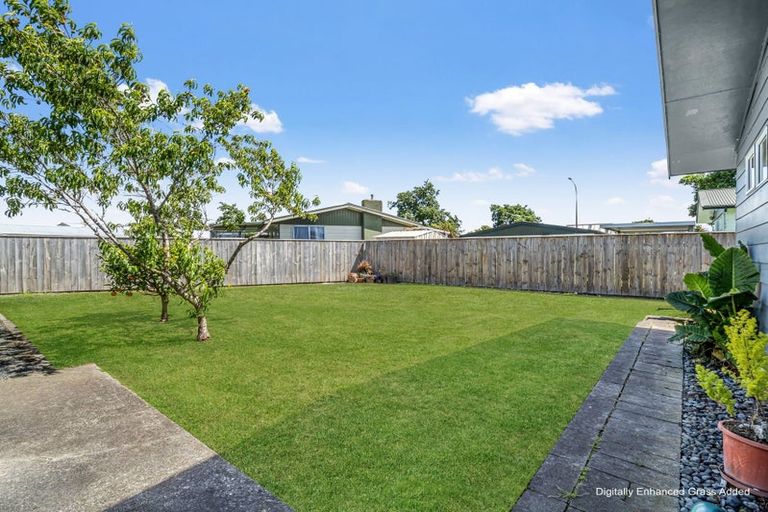 Photo of property in 122 Tremaine Avenue, Westbrook, Palmerston North, 4412
