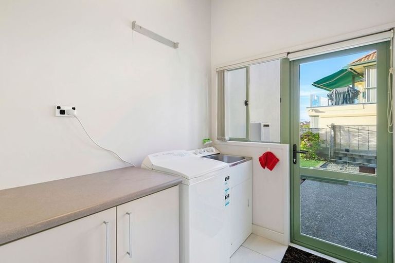 Photo of property in 62 Voyager Drive, Gulf Harbour, Whangaparaoa, 0930