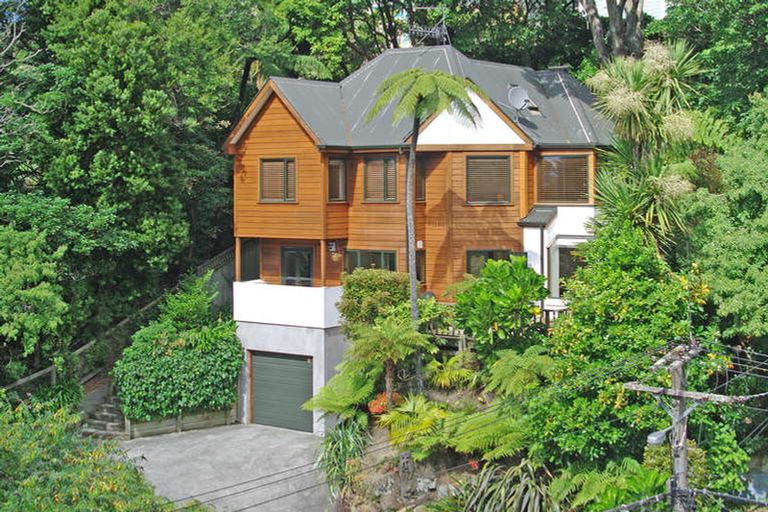 Photo of property in 15a Crieff Street, Northland, Wellington, 6012