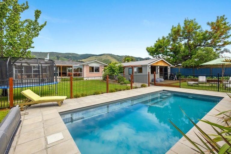 Photo of property in 10 Hebberd Place, Richmond, 7020