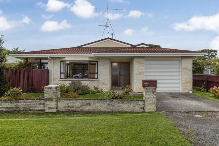 Photo of property in 8a Warrimoo Street, Paraparaumu, 5032