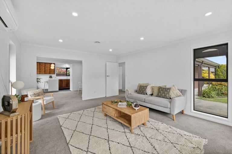 Photo of property in 6 Tyndale Place, Ilam, Christchurch, 8041