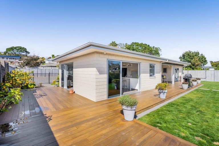 Photo of property in 1/20b Gordon Street, Glen Avon, New Plymouth, 4312