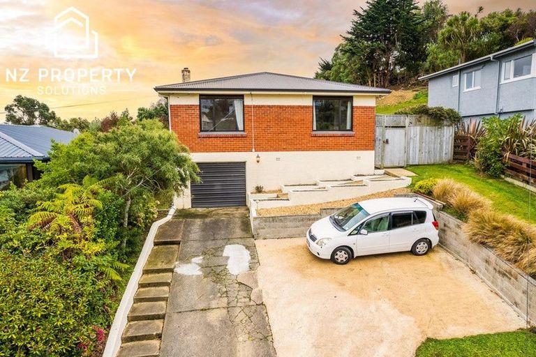 Photo of property in 23 Chisholm Place, Tainui, Dunedin, 9013