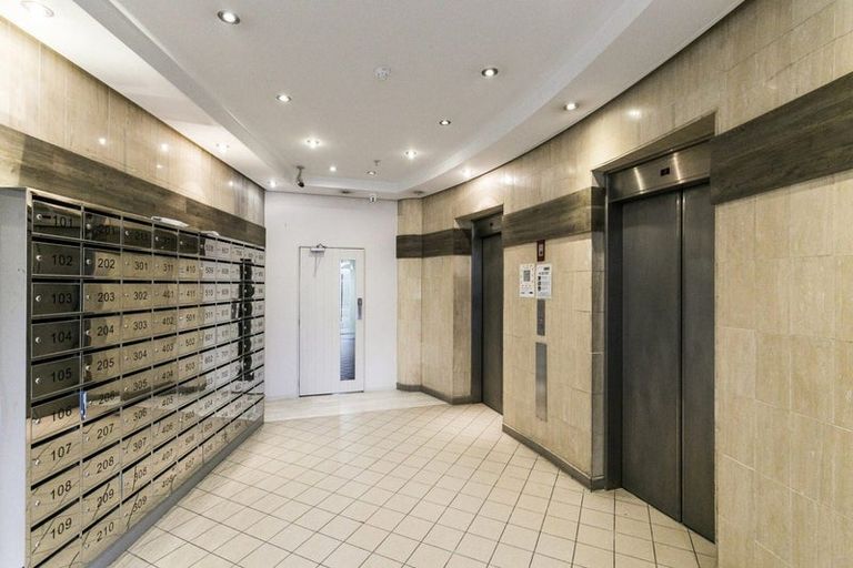 Photo of property in Orange Apartments/victoria Centr, 506/169 The Terrace, Wellington Central, Wellington, 6011