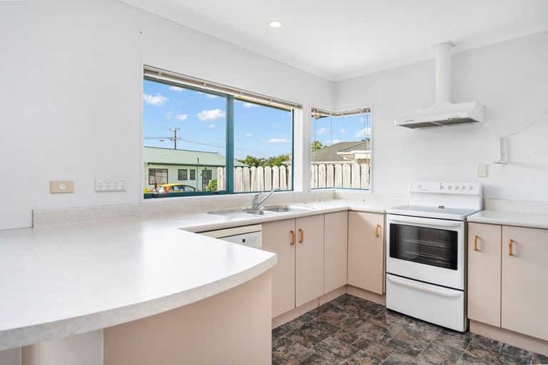 Photo of property in 4 Rainbow Place, Onerahi, Whangarei, 0110