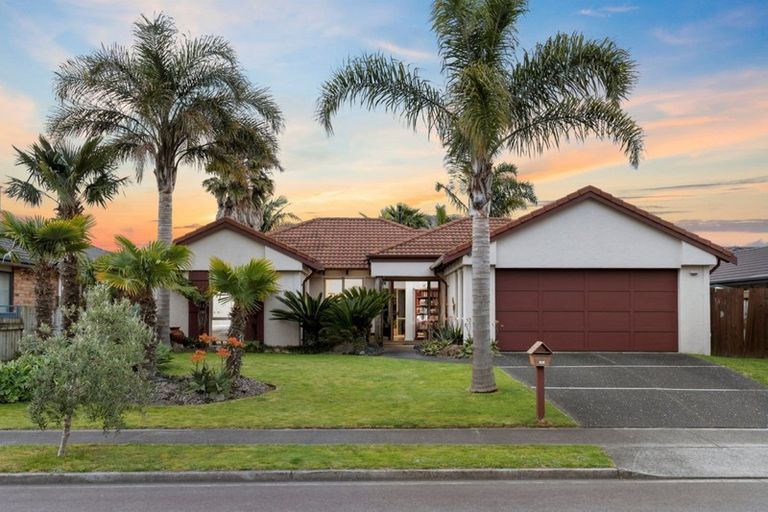 Photo of property in 6 Ohope Place, Papamoa Beach, Papamoa, 3118