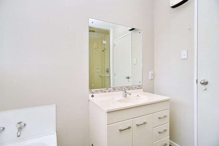 Photo of property in 2/106 Reynolds Avenue, Bishopdale, Christchurch, 8053