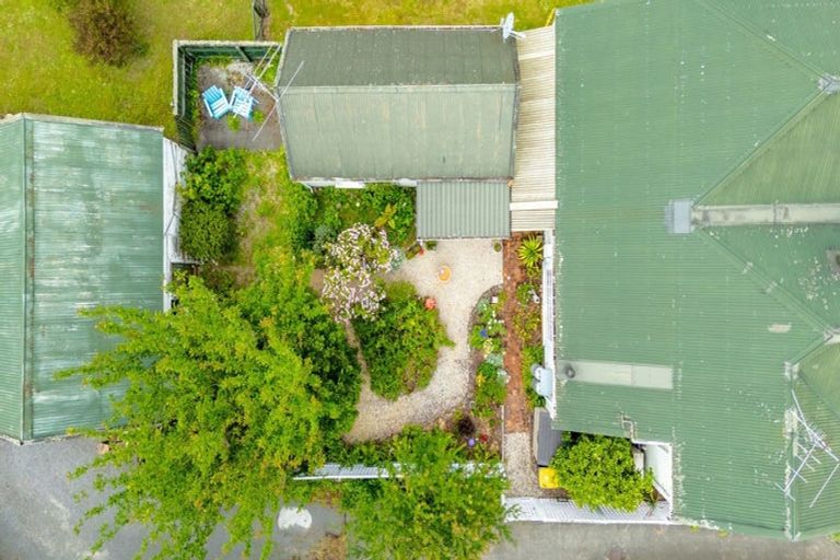 Photo of property in 463 High Street South, Carterton, 5713