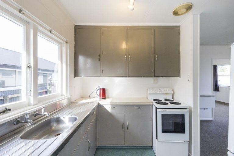 Photo of property in 1/145 College Street, Awapuni, Palmerston North, 4412